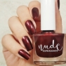 nail-lacquer-pearly-red-black-scala.jpg